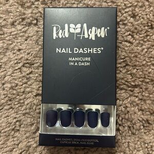 Red aspen nail dash